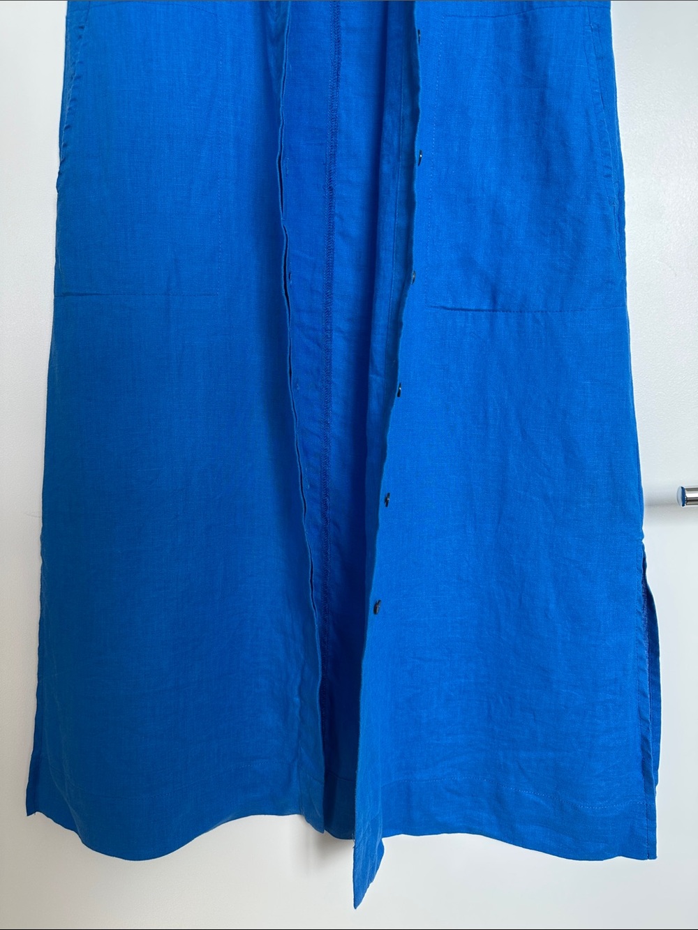 FOIL Classic Short-Sleeve Button Front Blue Linen Dress with Pockets (6) - Picture 8 of 13